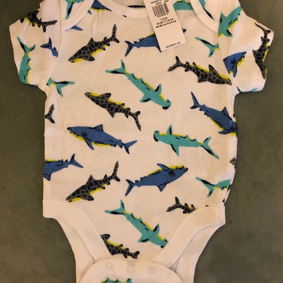 NWT 2xSet Baby Short-Sleeve Shark Print Bodysuit - Picture 5 of 5
